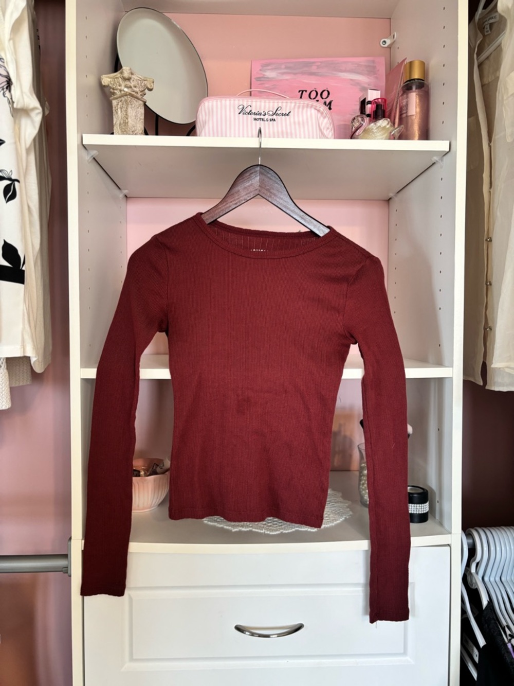 Aeropostale Women's Long Sleeve Ribbed Top in Wine